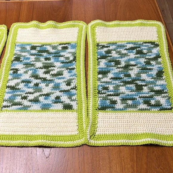 Handmade Set of Four (4) Crochet Placemats Runners - Picture 9 of 13